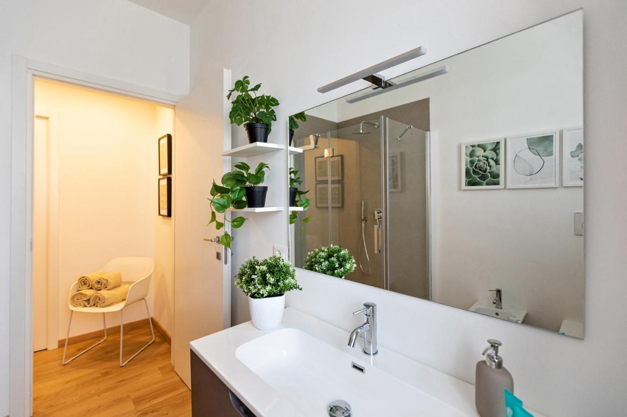 Appartement Casa Amelia à Domodossola Extérieur photo
