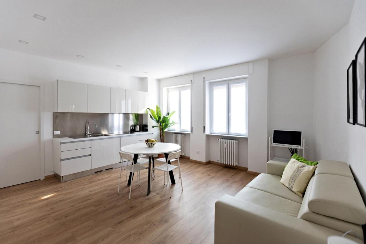 Appartement Casa Amelia à Domodossola Extérieur photo