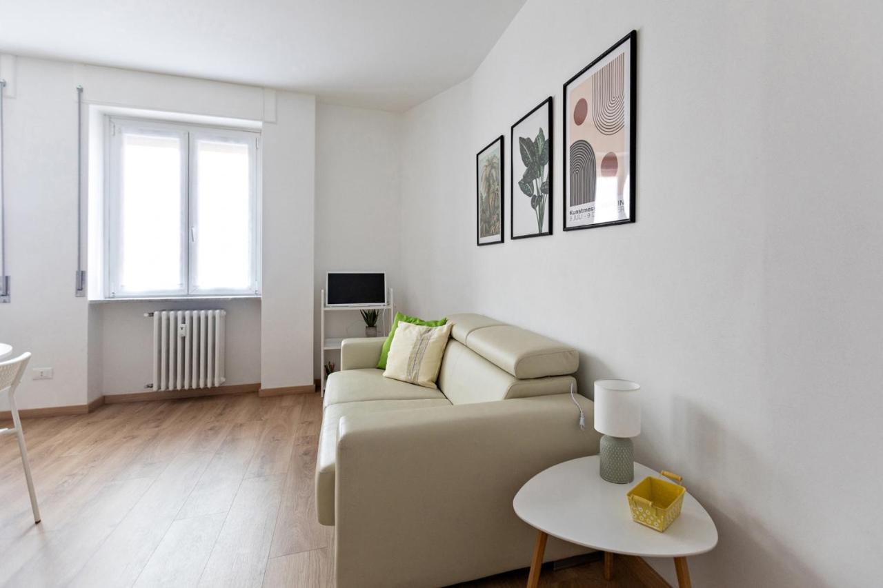 Appartement Casa Amelia à Domodossola Extérieur photo